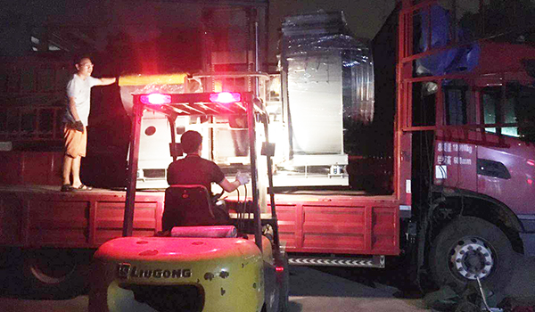 特殊定制離心風機出貨現場圖-佰斯拓 特殊定制離心風機出貨現場圖-佰斯拓