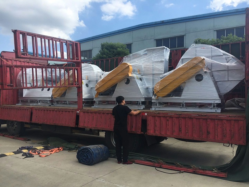 不銹鋼高溫風(fēng)機(jī)廠家發(fā)貨 不銹鋼高溫風(fēng)機(jī)廠家發(fā)貨